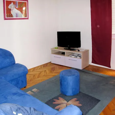 Giljo-2 By Interhome Apartament